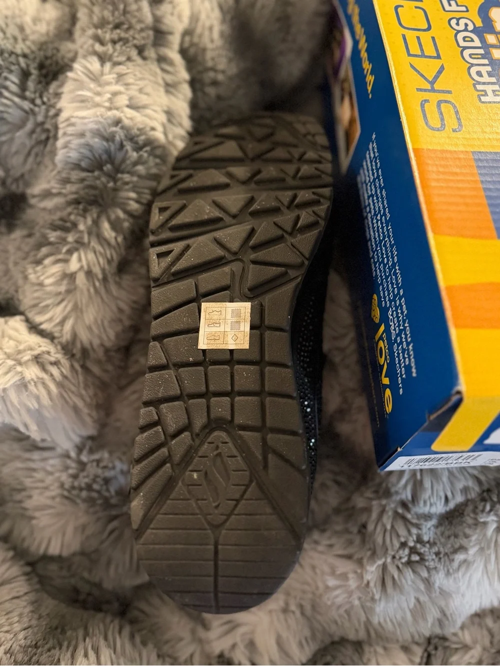 Skechers size 10